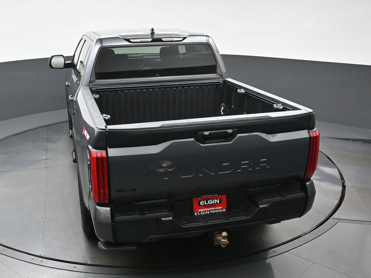 Used 2023 Toyota Tundra SR5 AWD/4WD image 39