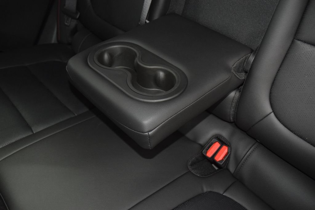 New 2027 Chevrolet Bolt RS w/ Technology Package FWD image 41