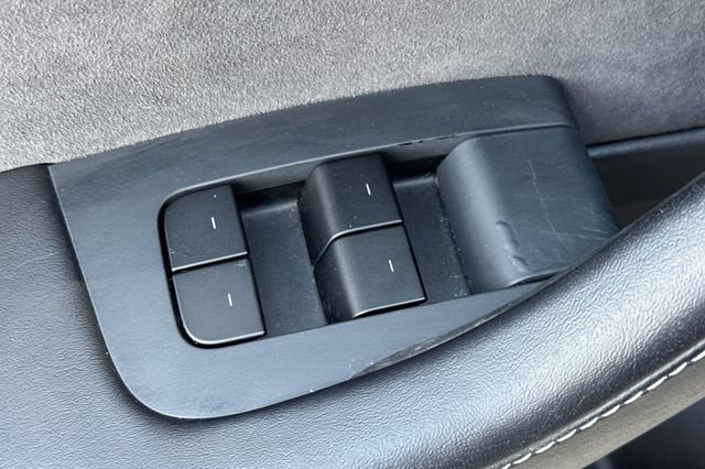 Used 2021 Tesla Model 3 Standard Range Plus RWD image 12