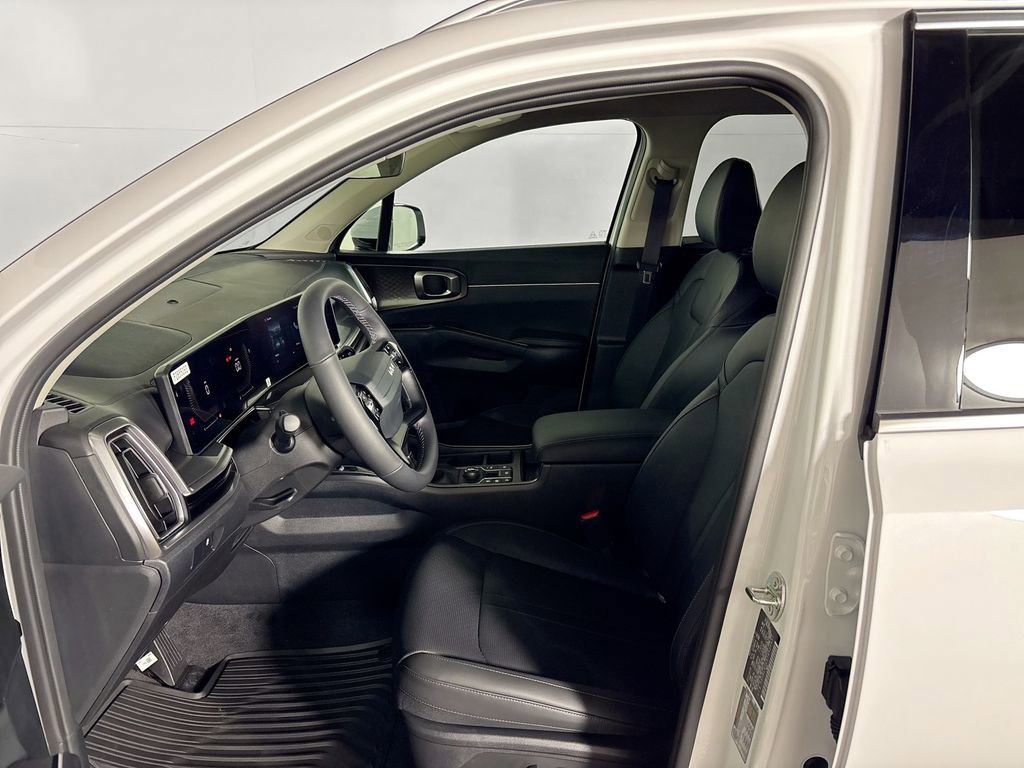 New 2026 Kia Sorento S image 11