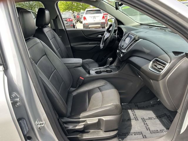 Used 2020 Chevrolet Equinox LT w/ Sport Edition FWD image 19