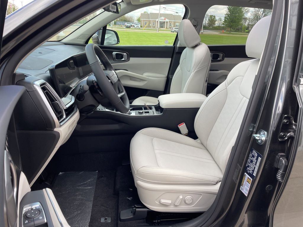 New 2026 Kia Sorento EX AWD/4WD image 8