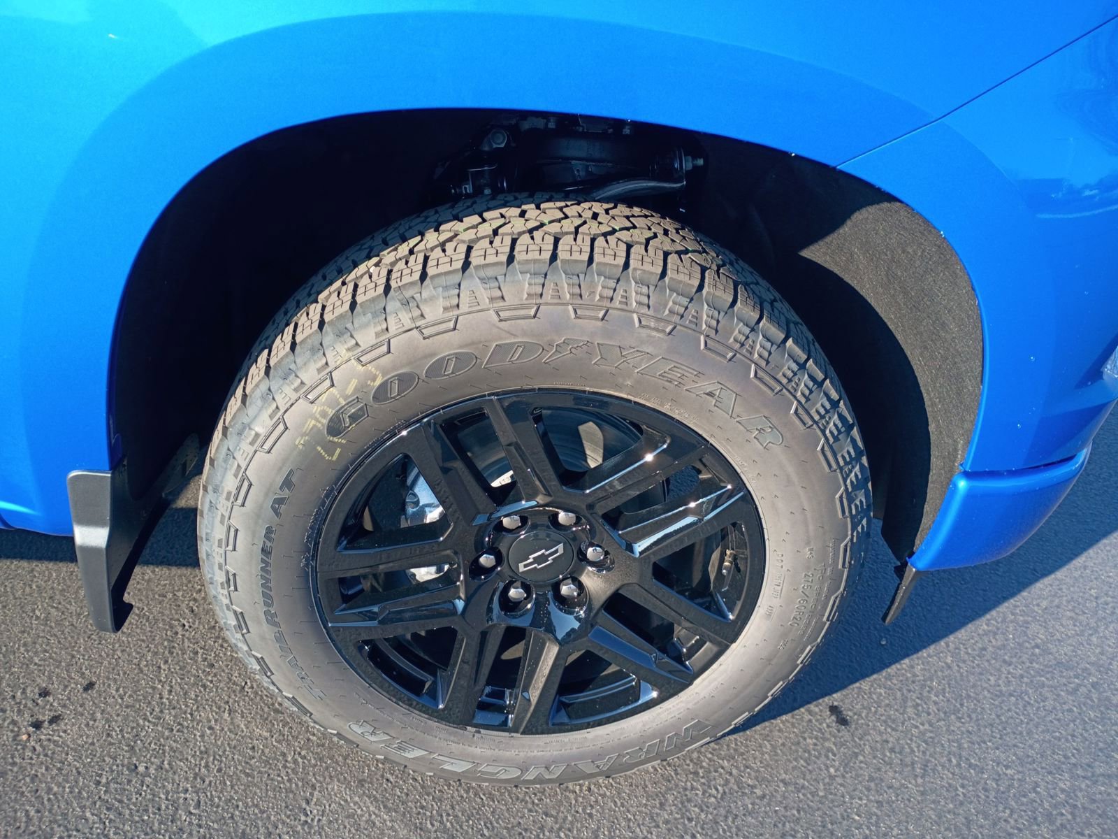 New 2026 Chevrolet Silverado 1500 Custom w/ Turbomax Blackout Package image 20