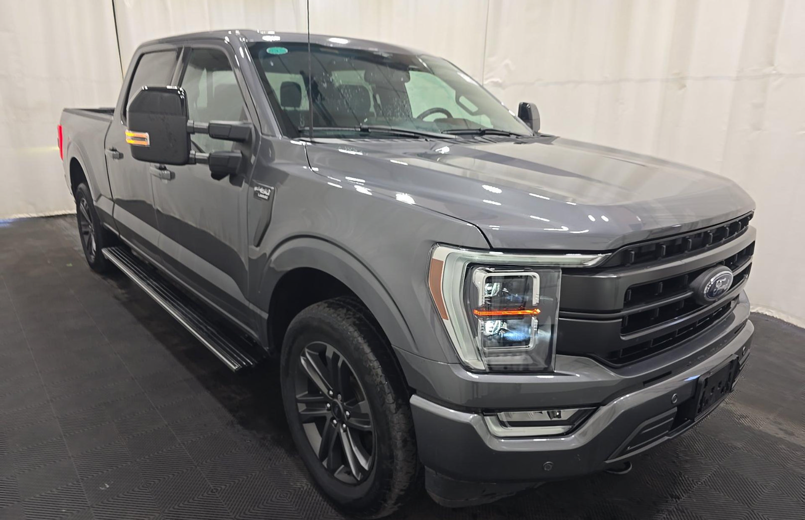 Used 2023 Ford F150 Lariat w/ Equipment Group 502A High AWD/4WD image 3