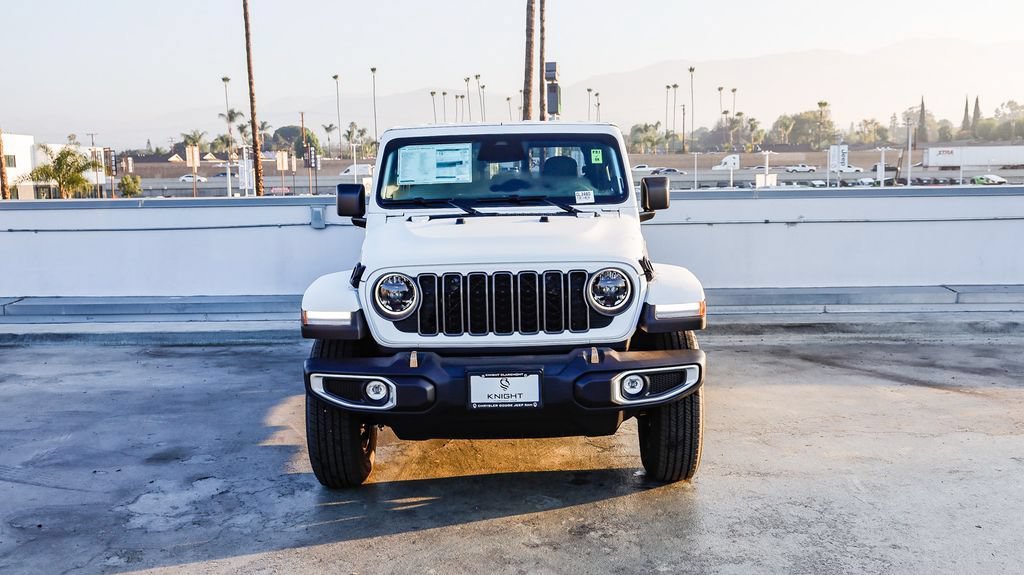 New 2026 Jeep Gladiator Sport AWD/4WD image 3