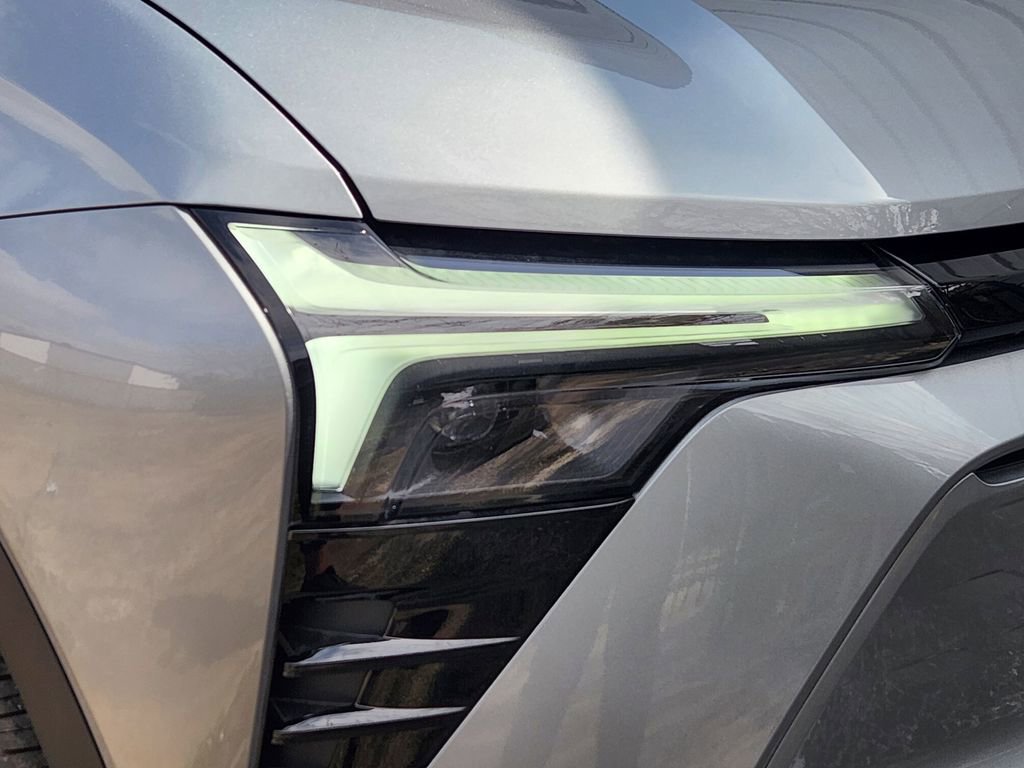 New 2026 Chevrolet Blazer EV LT image 12