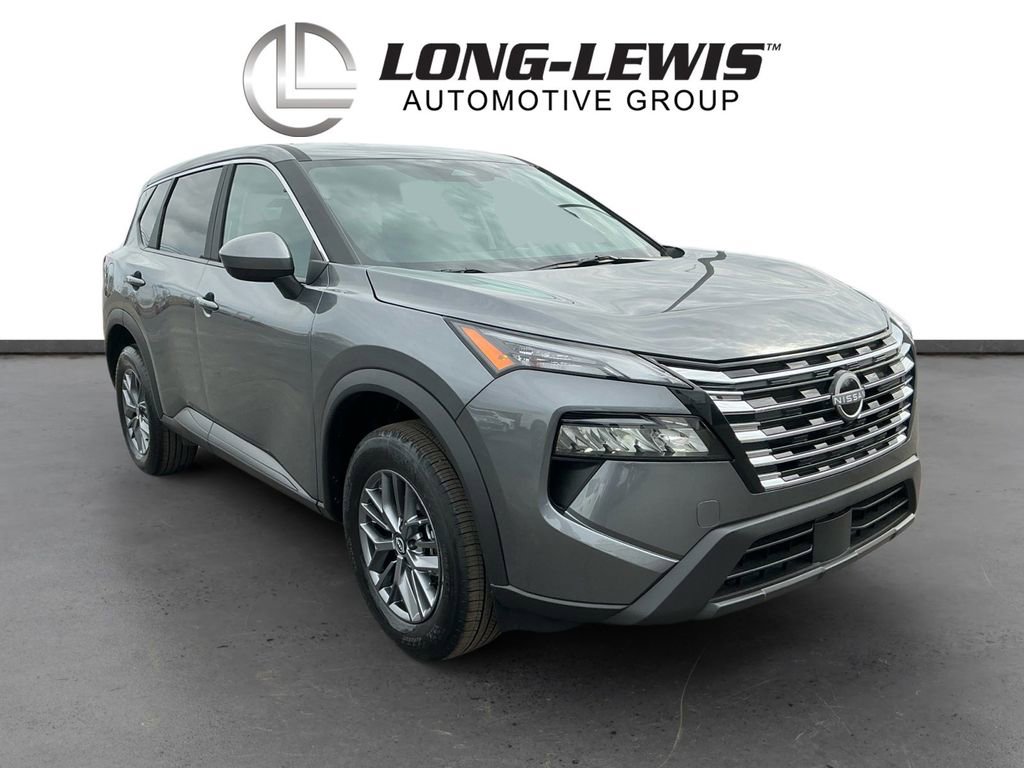 Used 2026 Nissan Rogue SV image 10