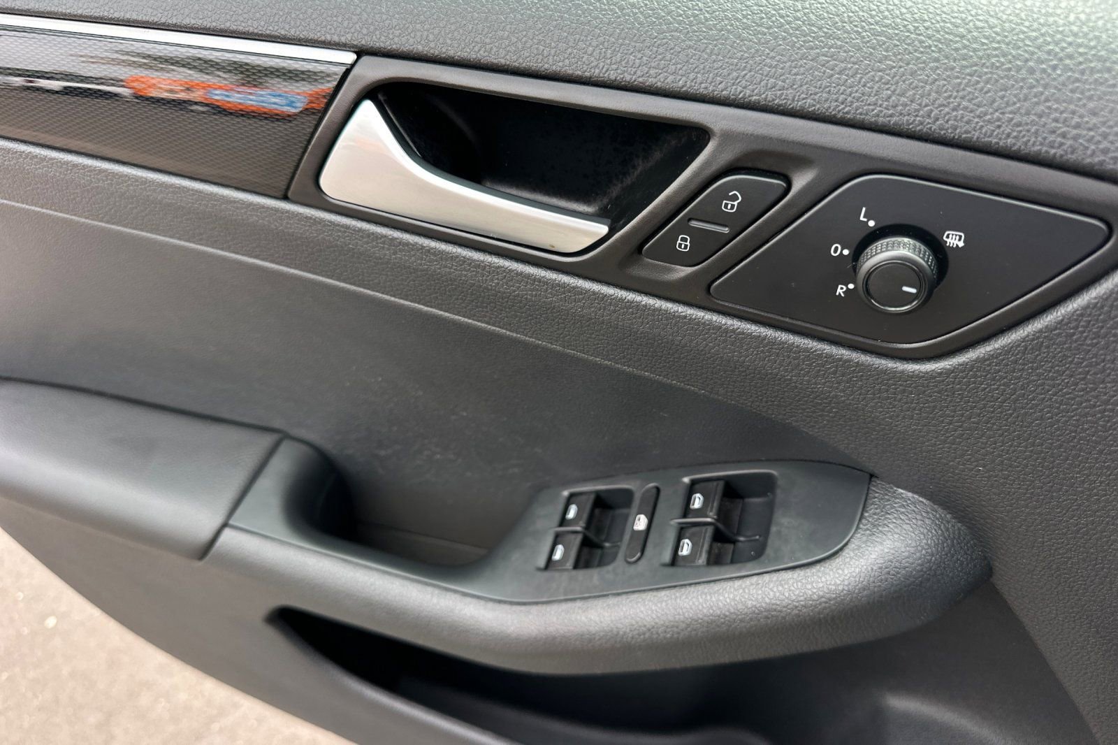 Used 2018 Volkswagen Jetta Sport image 11