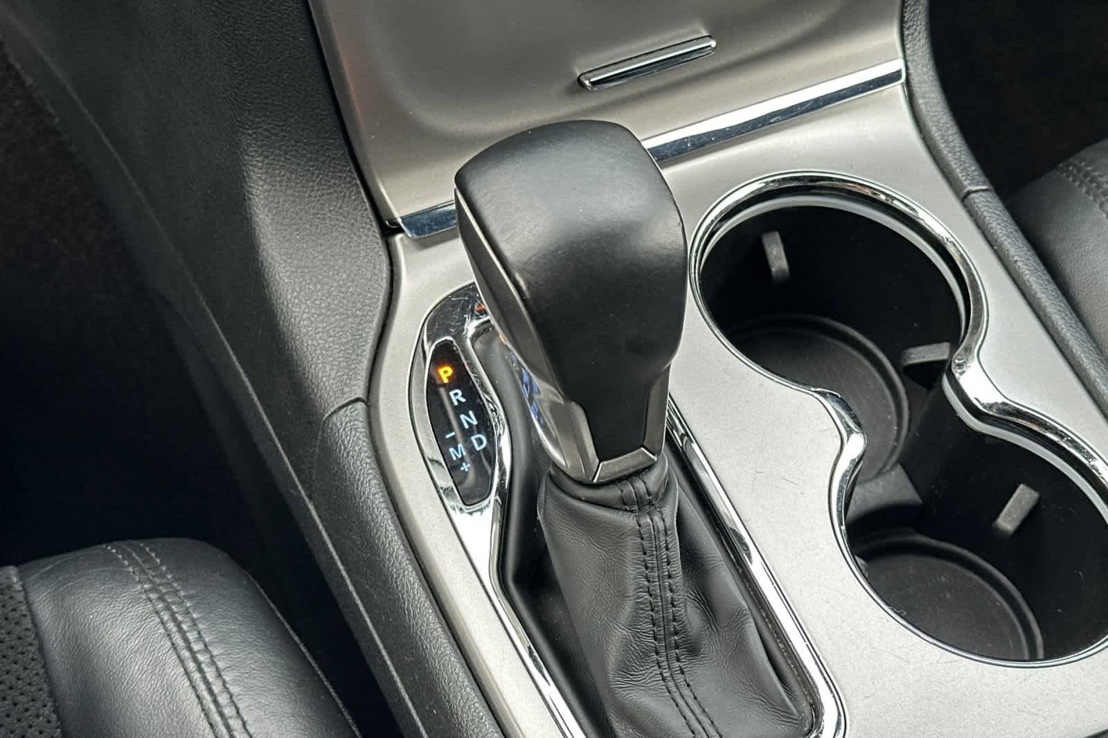 Used 2018 Jeep Grand Cherokee Altitude image 22