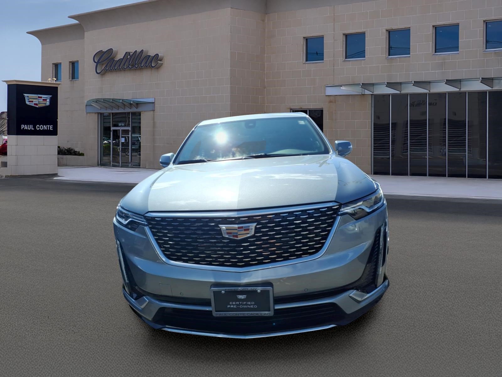Certified 2023 Cadillac XT6 Premium Luxury AWD/4WD image 2