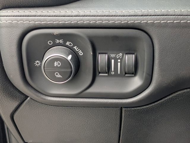 New 2026 RAM 2500 Limited image 15