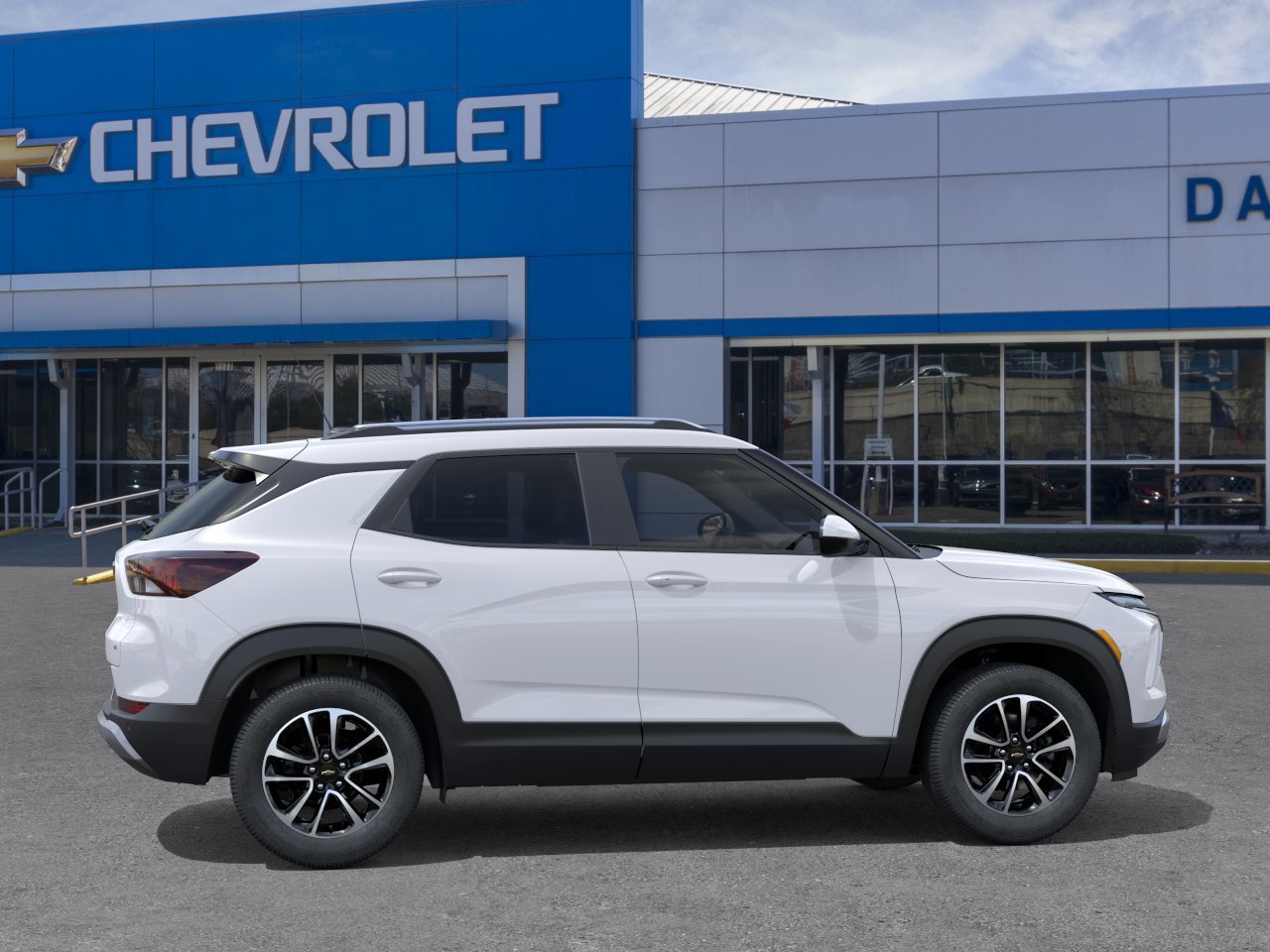 New 2026 Chevrolet TrailBlazer LT w/ LT Cold Weather Package FWD image 5