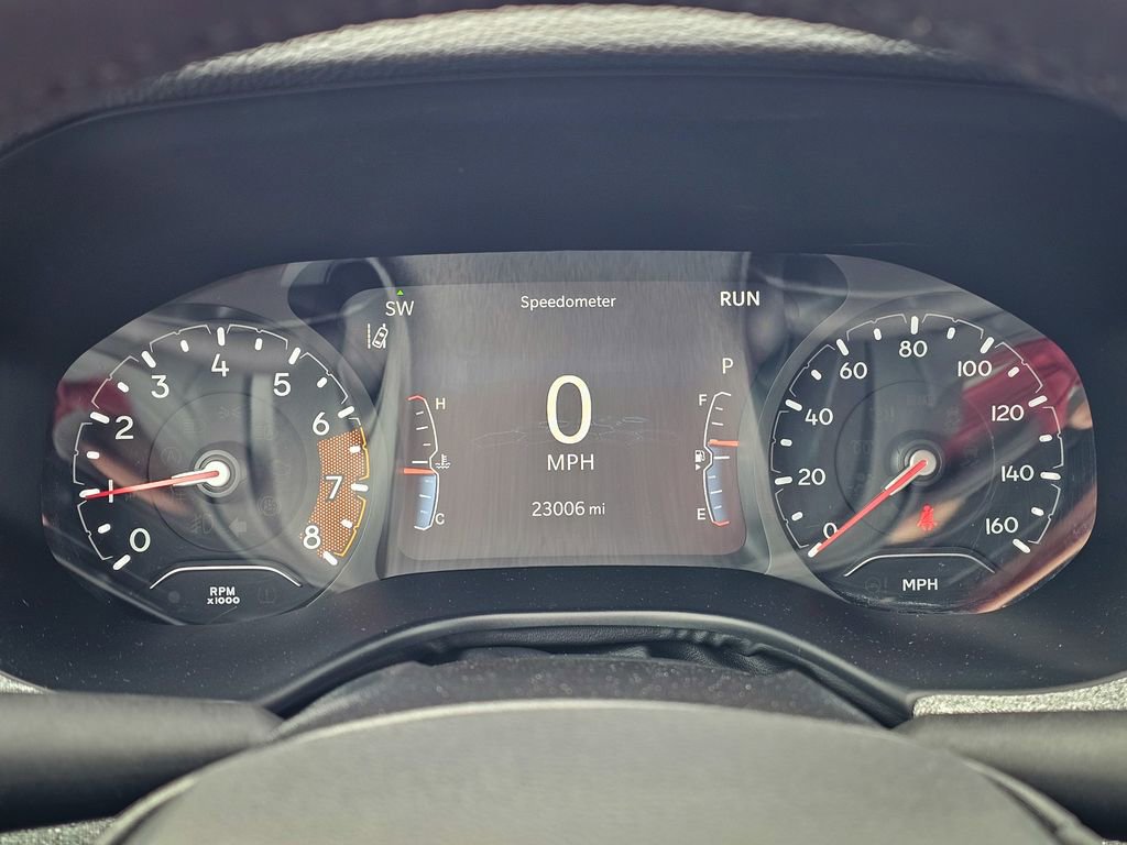 Used 2024 Jeep Compass Latitude image 15