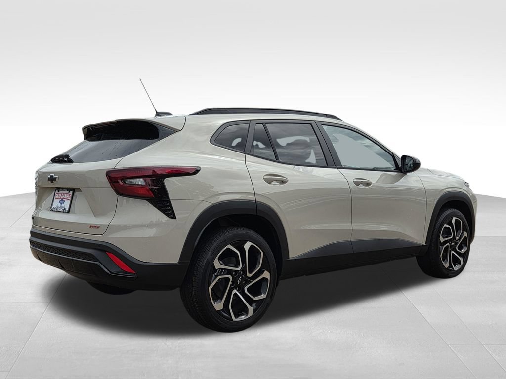 New 2026 Chevrolet Trax RS w/ Driver Confidence Package FWD image 28