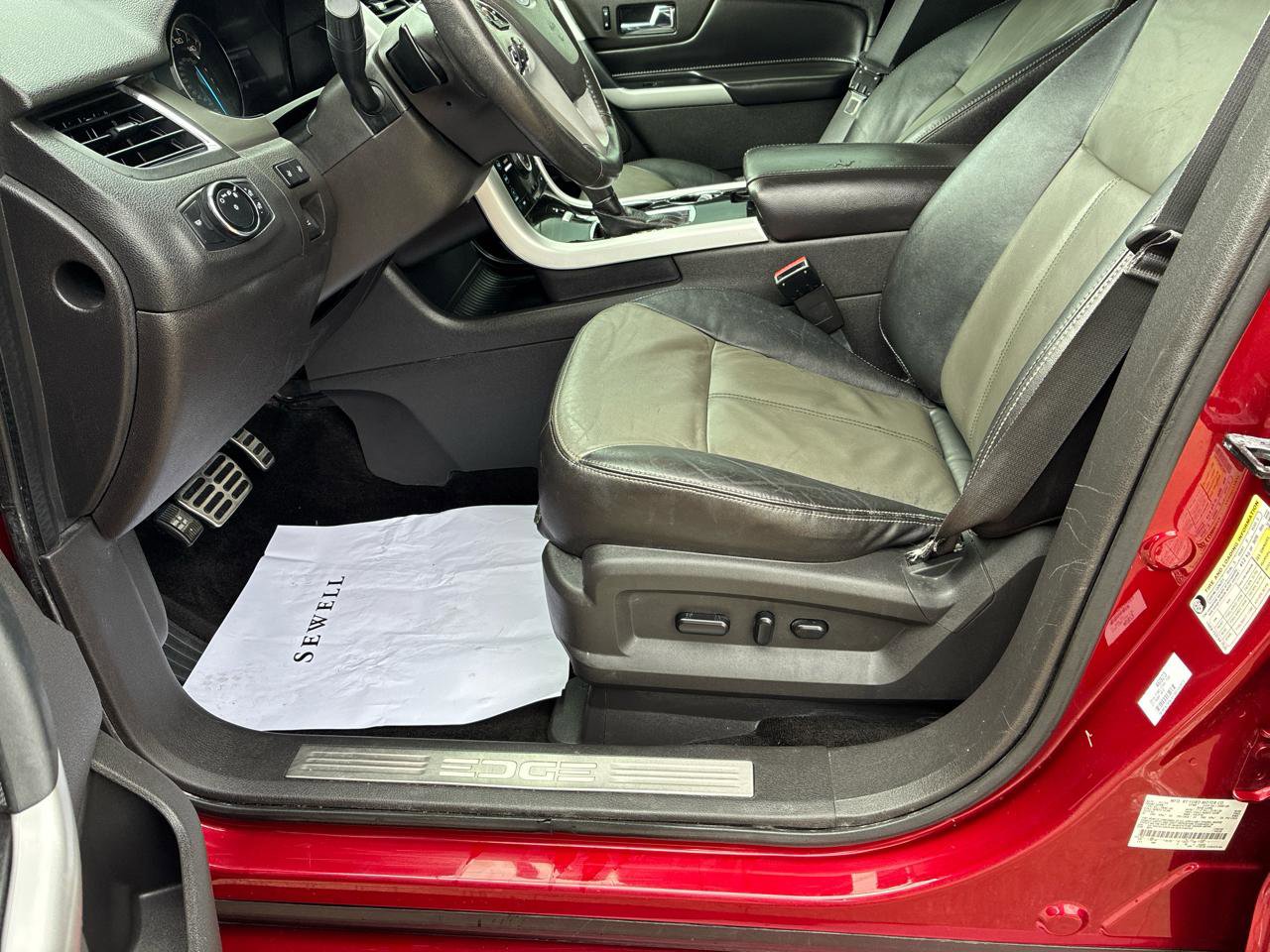 Used 2014 Ford Edge Sport w/ Driver Entry Package FWD image 19