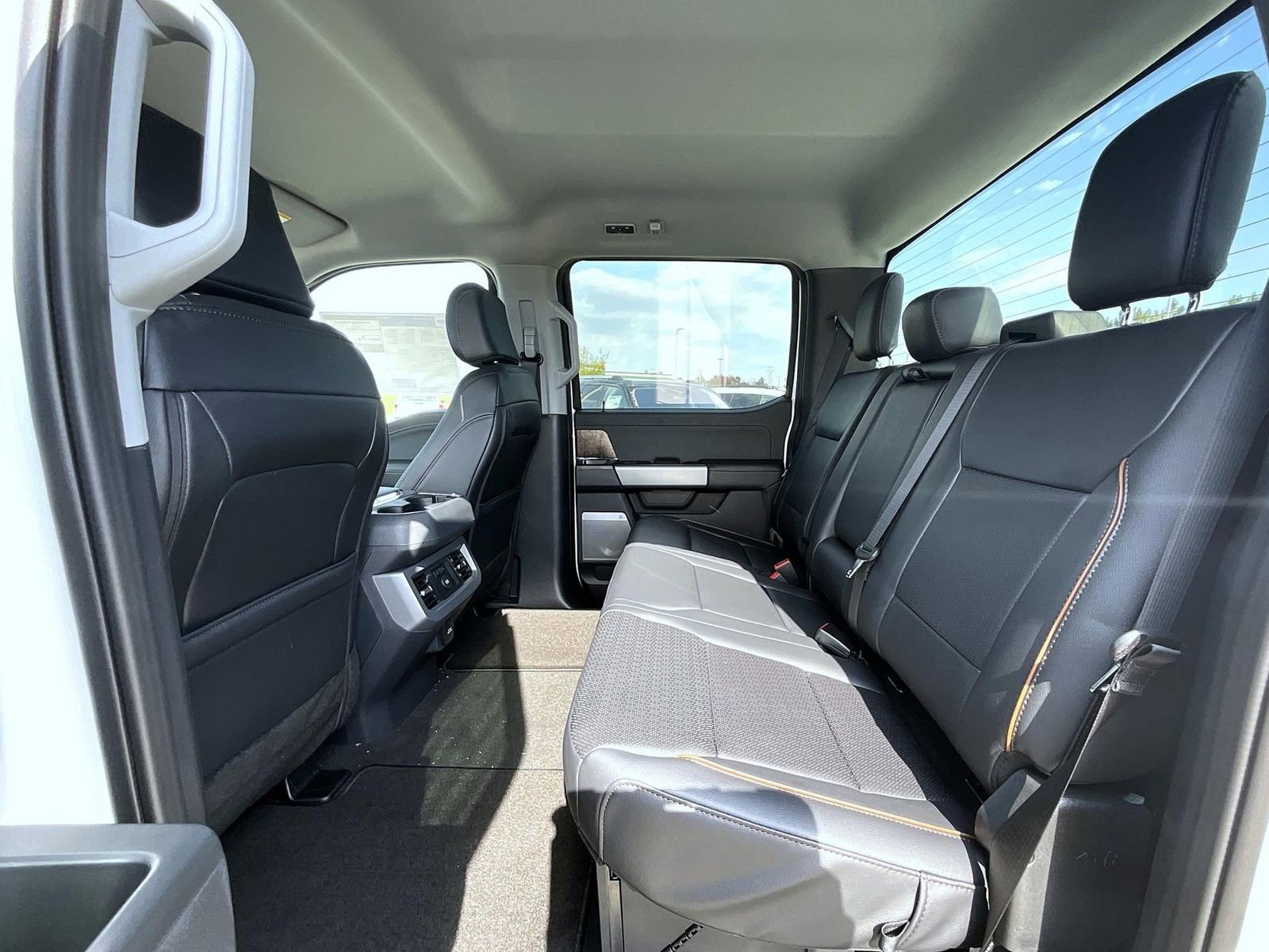 New 2026 Ford F350 Lariat image 10