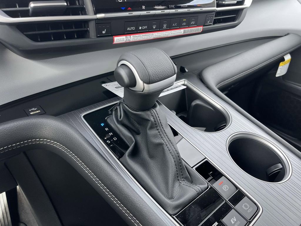 New 2026 Toyota Sienna XLE image 22