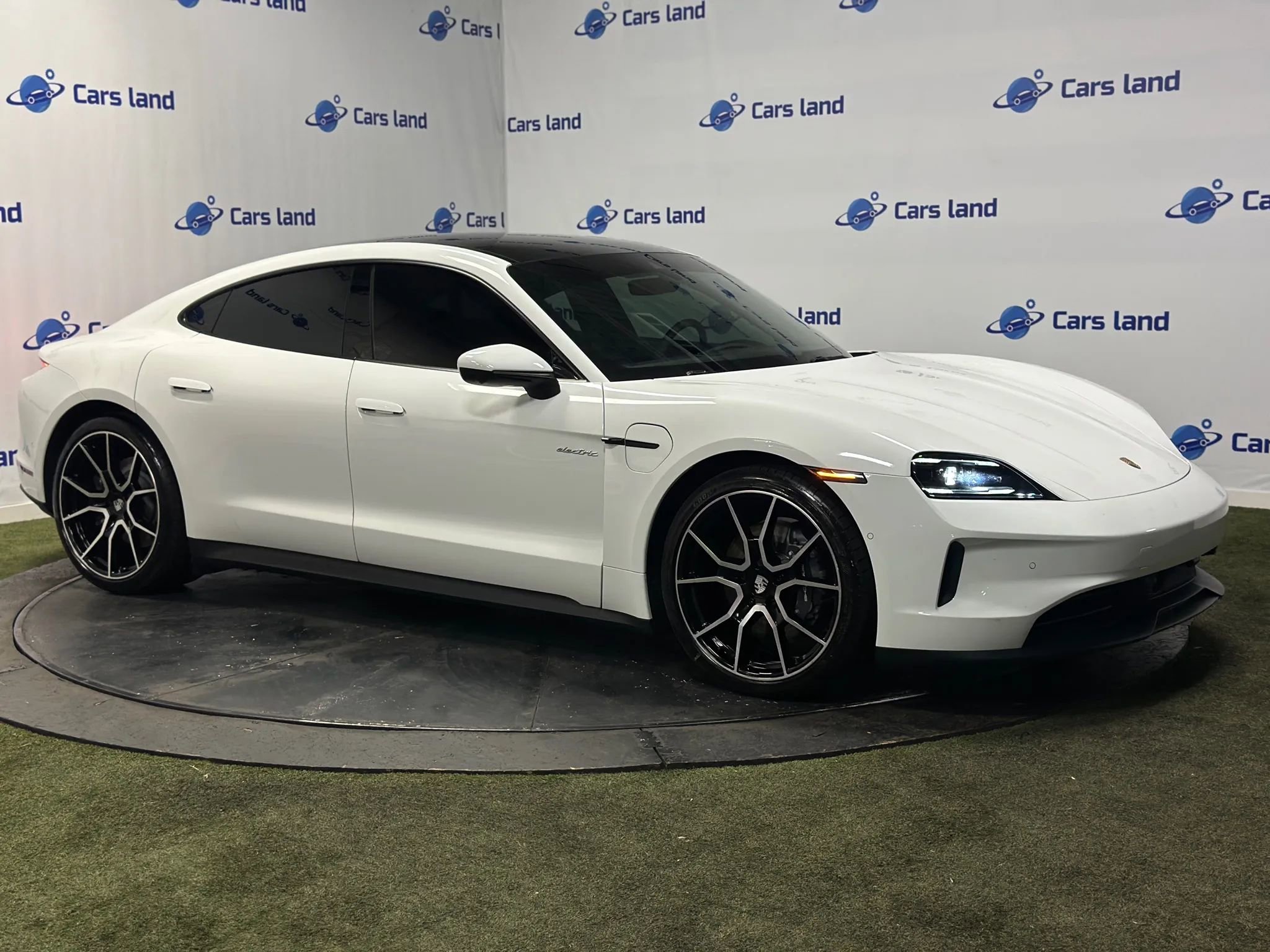 Used 2025 Porsche Taycan Sedan 4D image 2