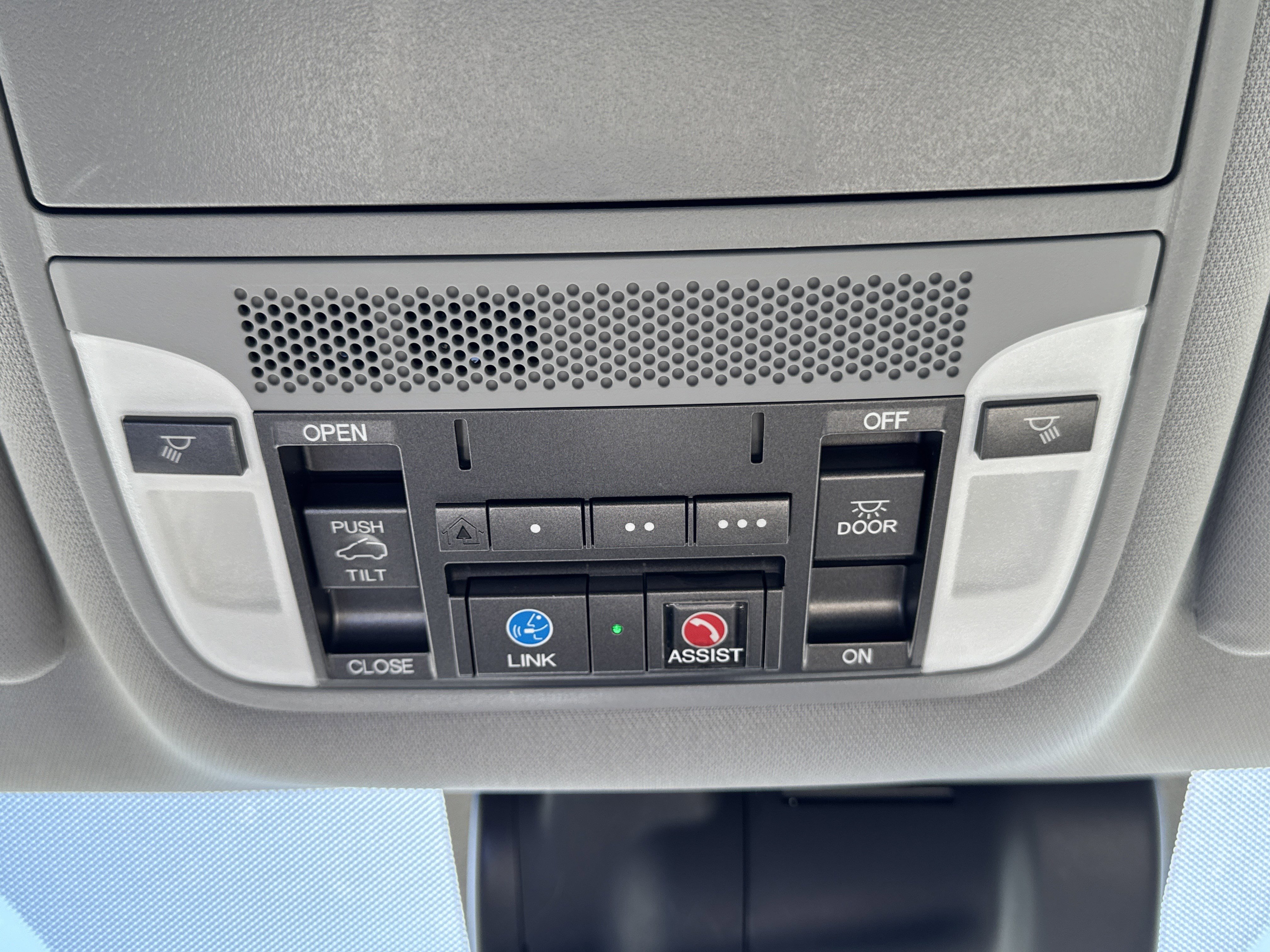 Used 2020 Acura MDX FWD w/ Technology Package image 18