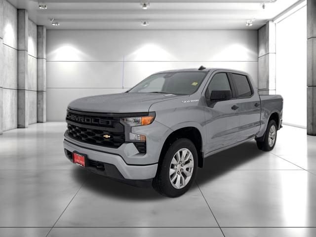 Used 2025 Chevrolet Silverado 1500 Custom image 3