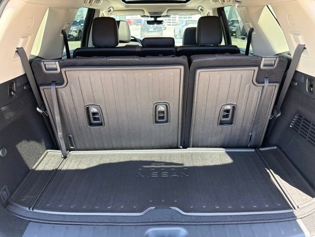 New 2026 Nissan Pathfinder Platinum w/ Cargo Package AWD/4WD image 10