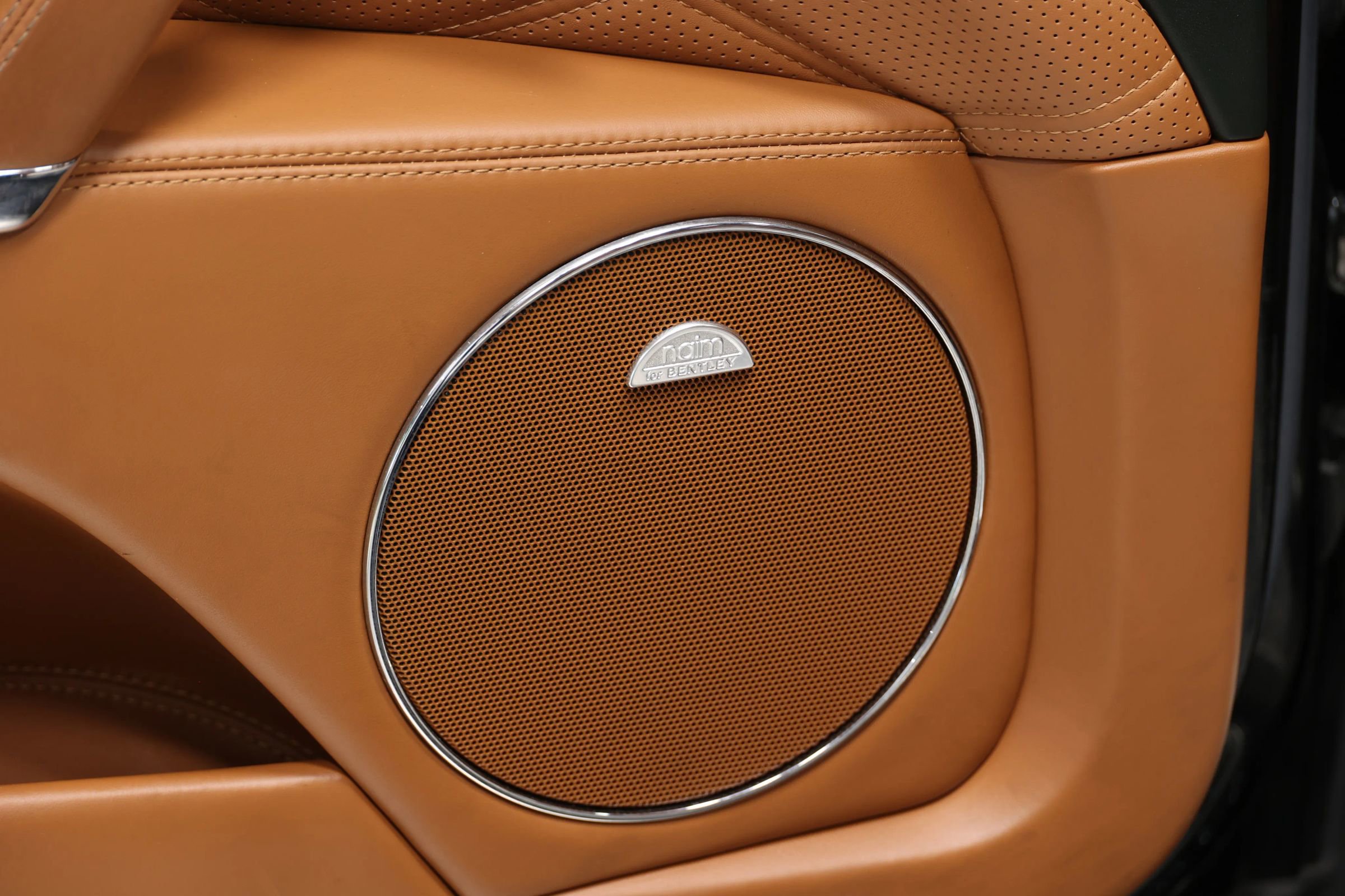Used 2016 Bentley Flying Spur W12 AWD/4WD image 13
