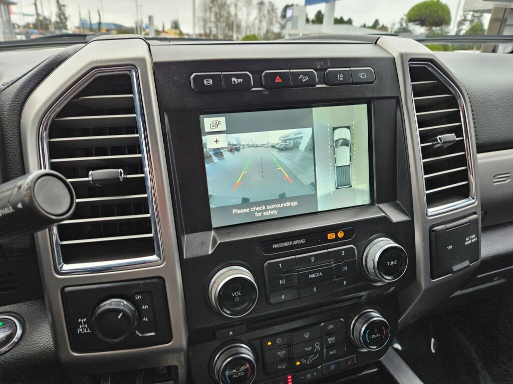 Used 2017 Ford F350 Platinum w/ Platinum Ultimate Package image 27