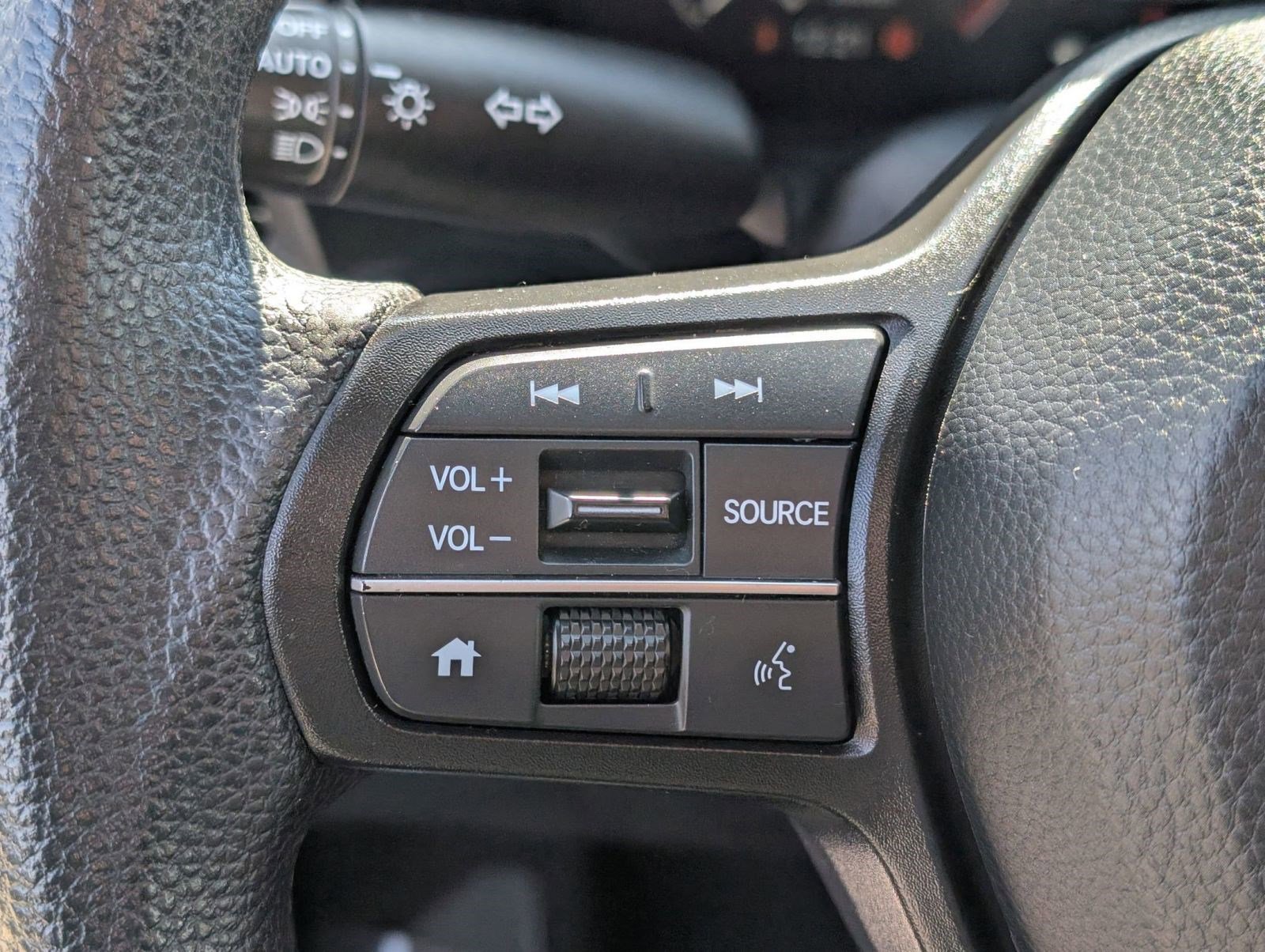 Used 2024 Honda CR-V EX image 19