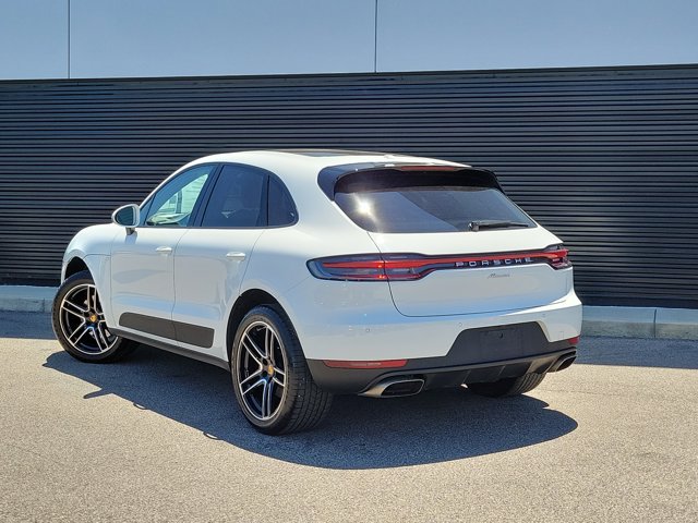 Certified 2020 Porsche Macan AWD/4WD image 3