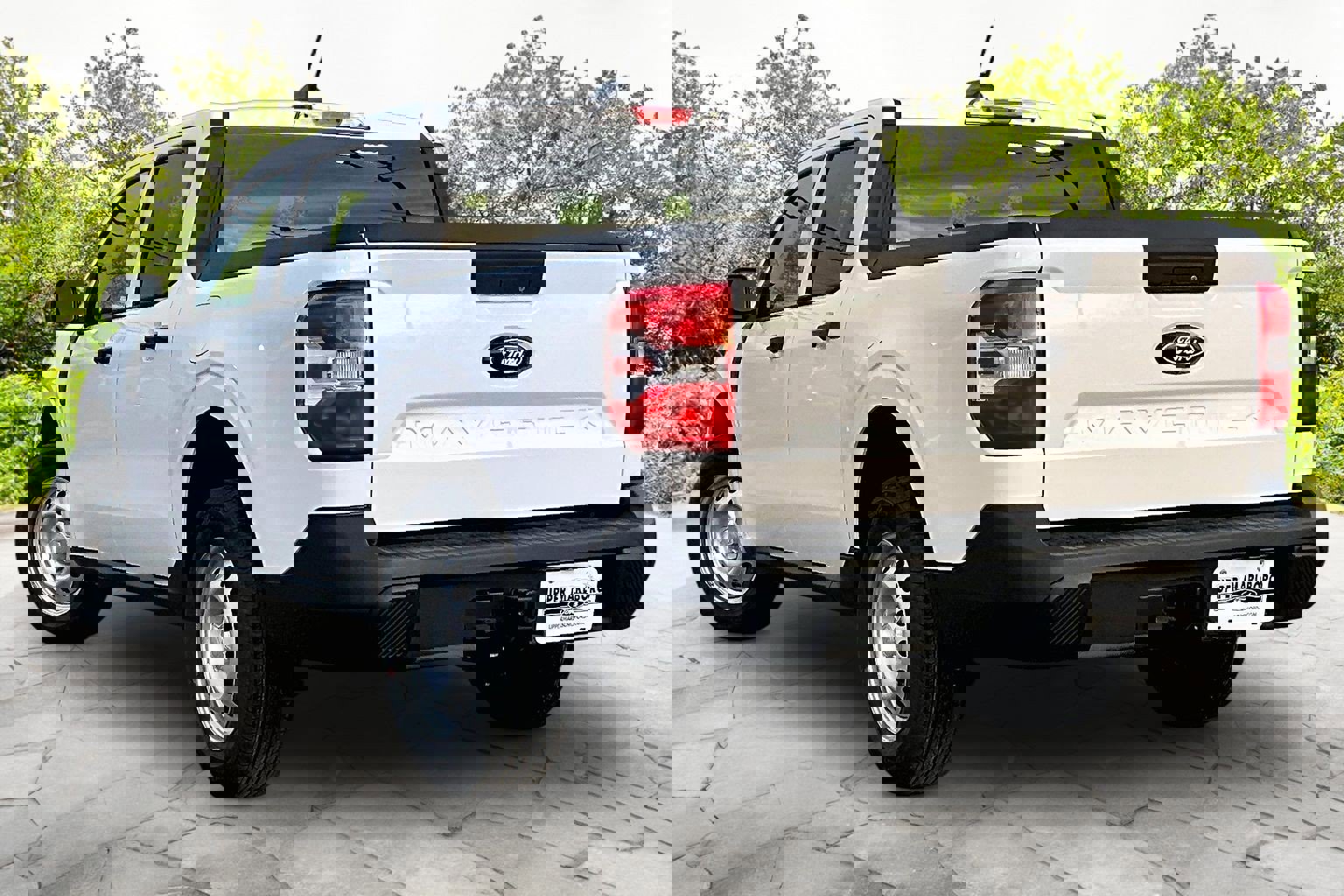 New 2026 Ford Maverick XL image 3