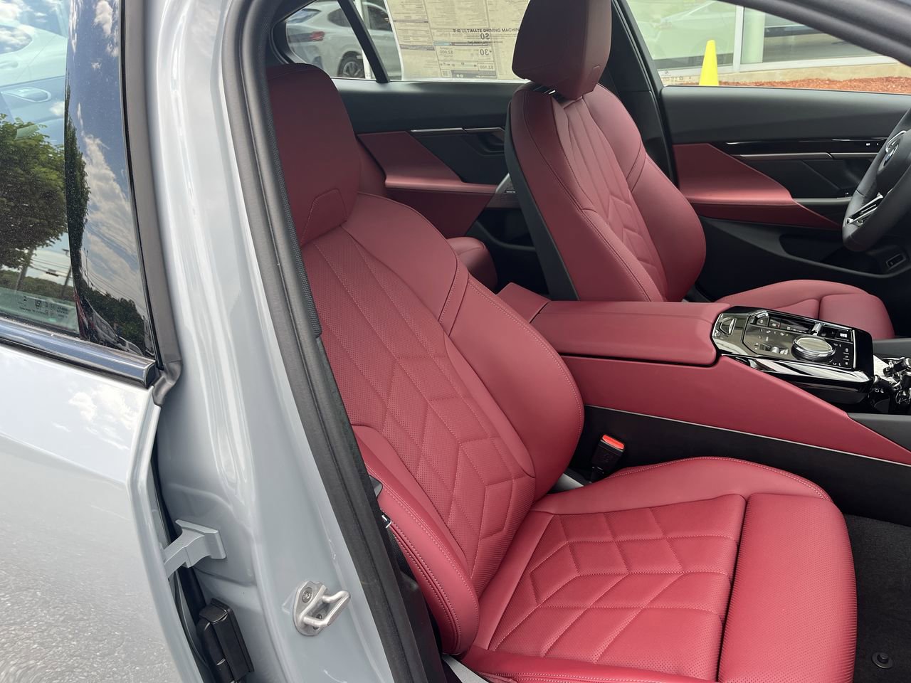 New 2026 BMW 530i xDrive w/ M Sport Package AWD/4WD image 37