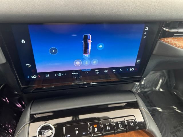 Certified 2025 Lincoln Navigator Black Label AWD/4WD image 20