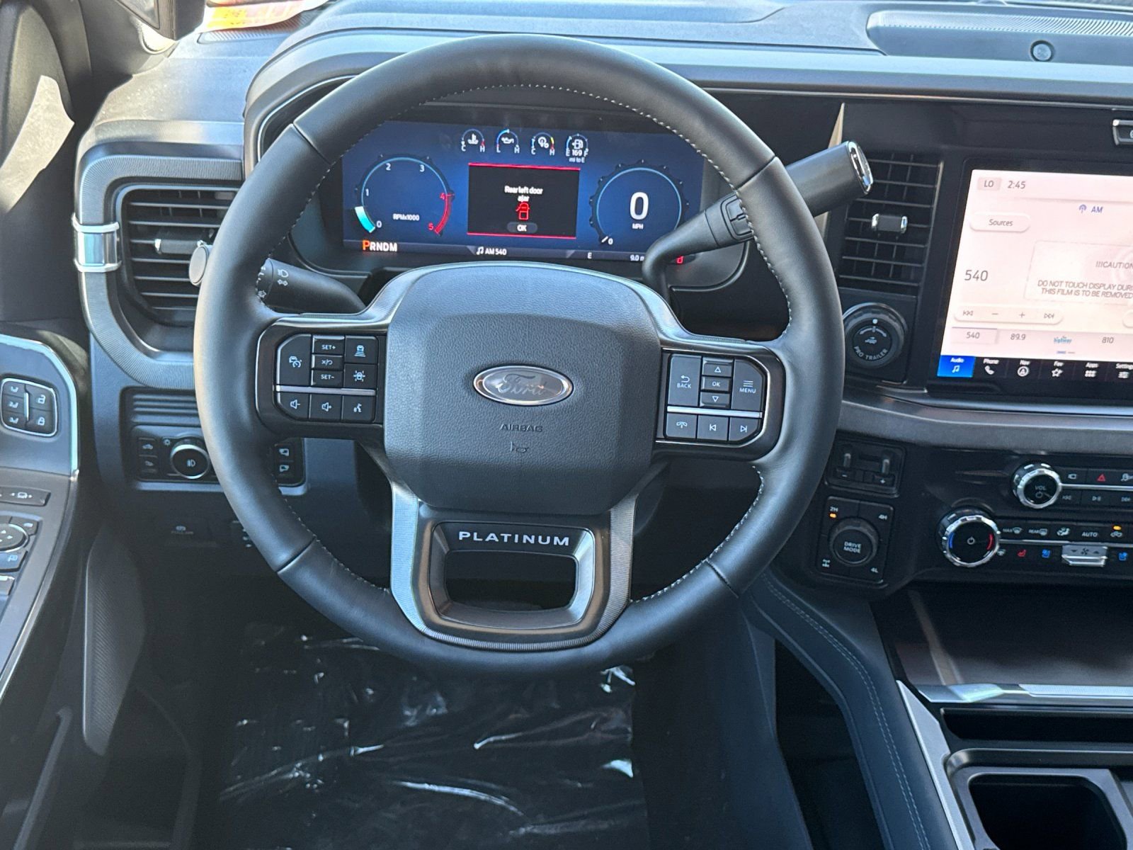 New 2026 Ford F350 Platinum w/ FX4 Off-Road Package image 15