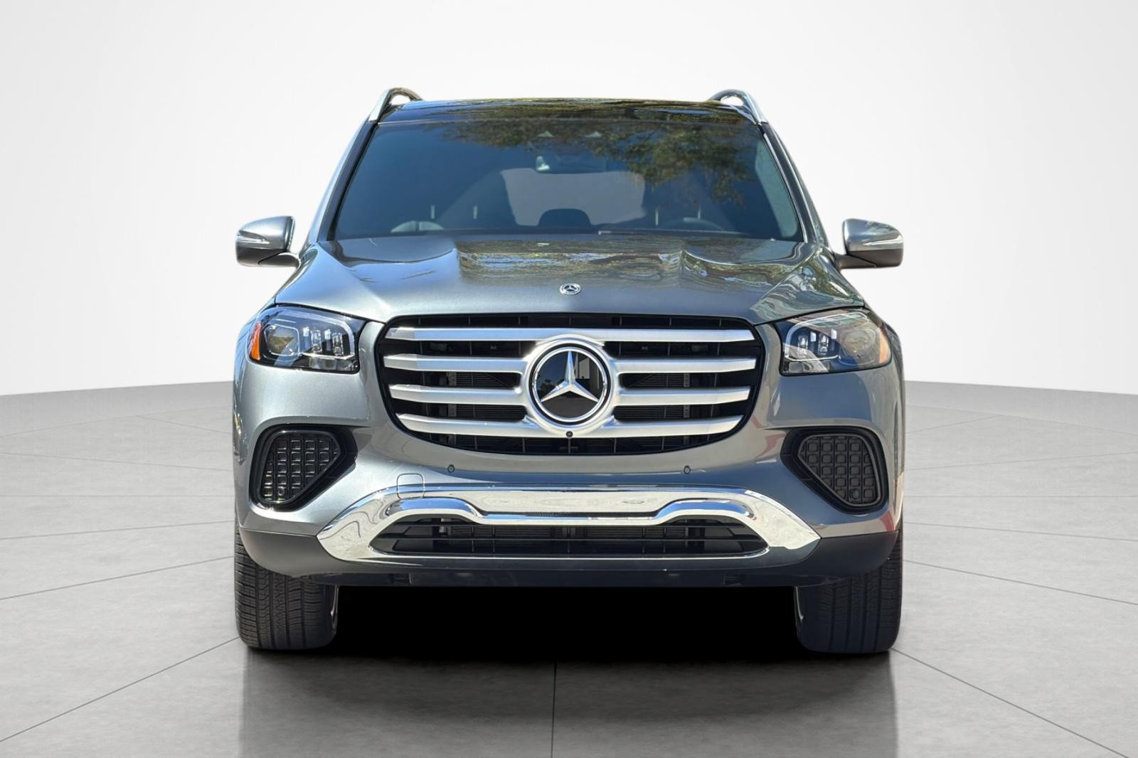 New 2026 Mercedes-Benz GLS 450 4MATIC image 8