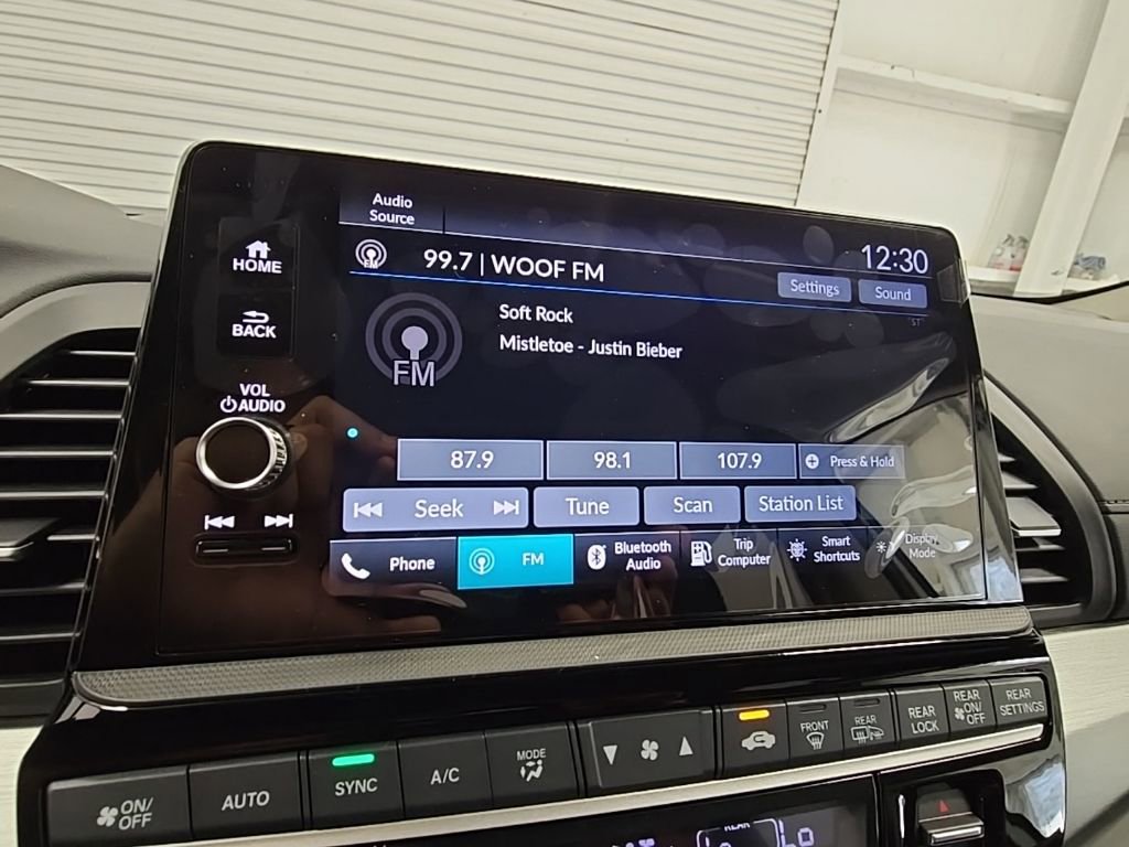 New 2026 Honda Odyssey EX-L image 15