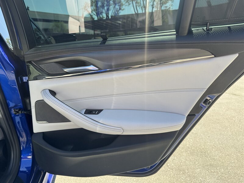 Used 2019 BMW M5 w/ Executive Package AWD/4WD image 40