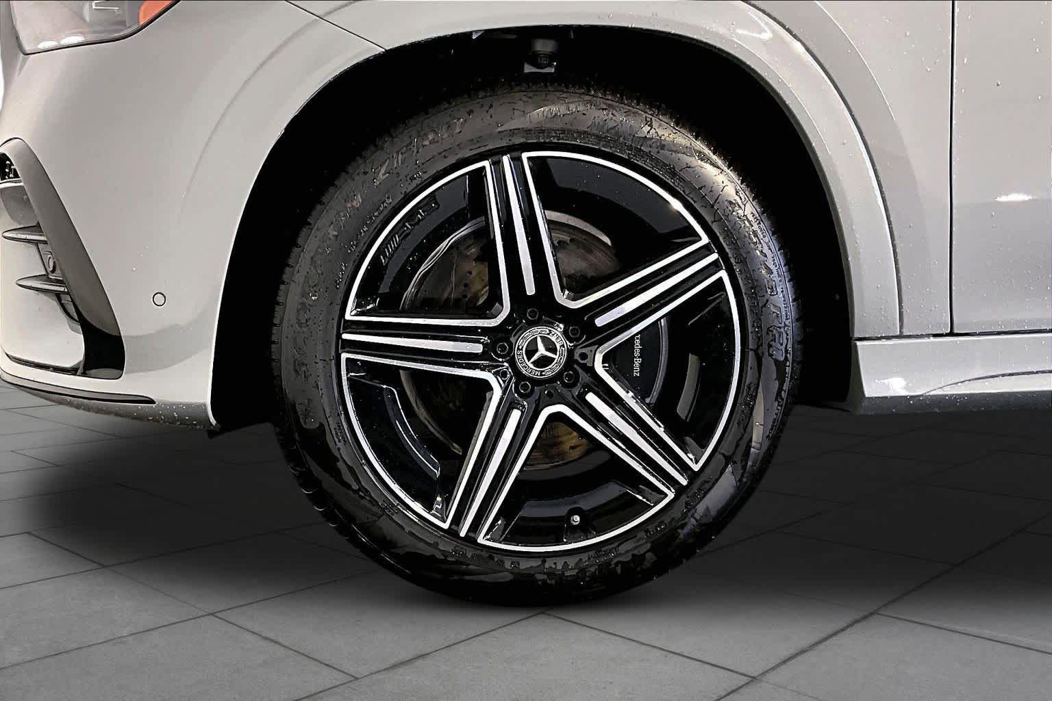 New 2026 Mercedes-Benz GLE 450 4MATIC Coupe image 17