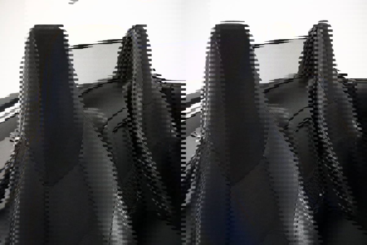 Used 2021 Jaguar F-TYPE R-Dynamic image 66