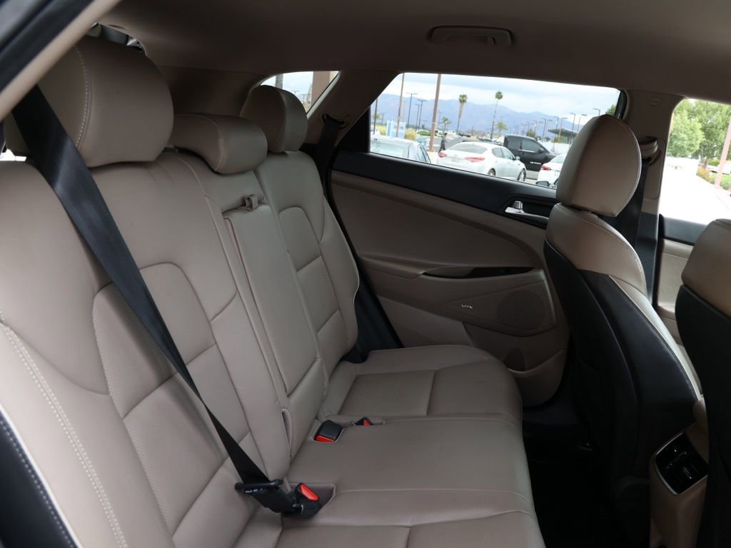 Used 2021 Hyundai Tucson Limited image 18