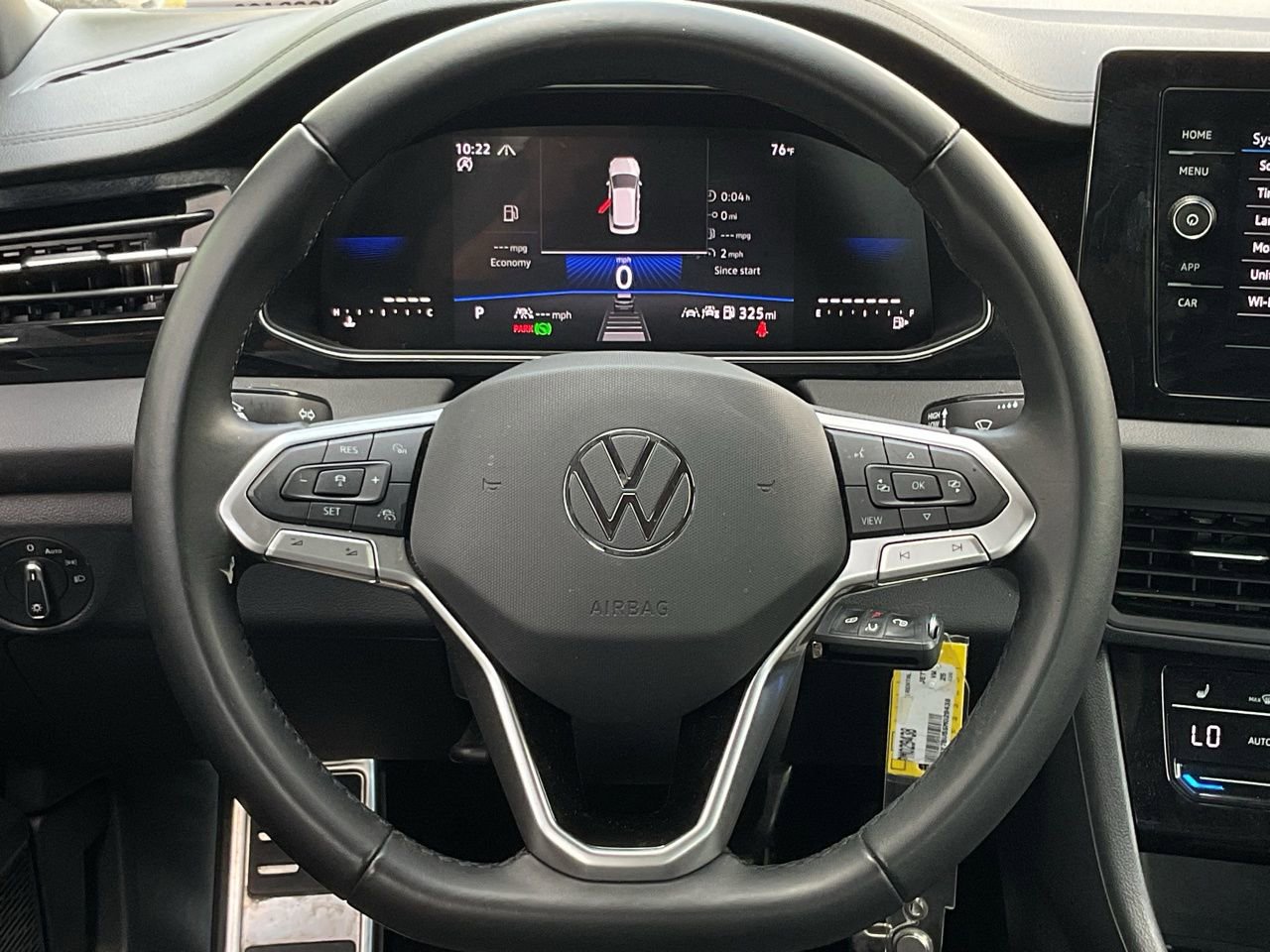 Used 2025 Volkswagen Jetta Sport image 20