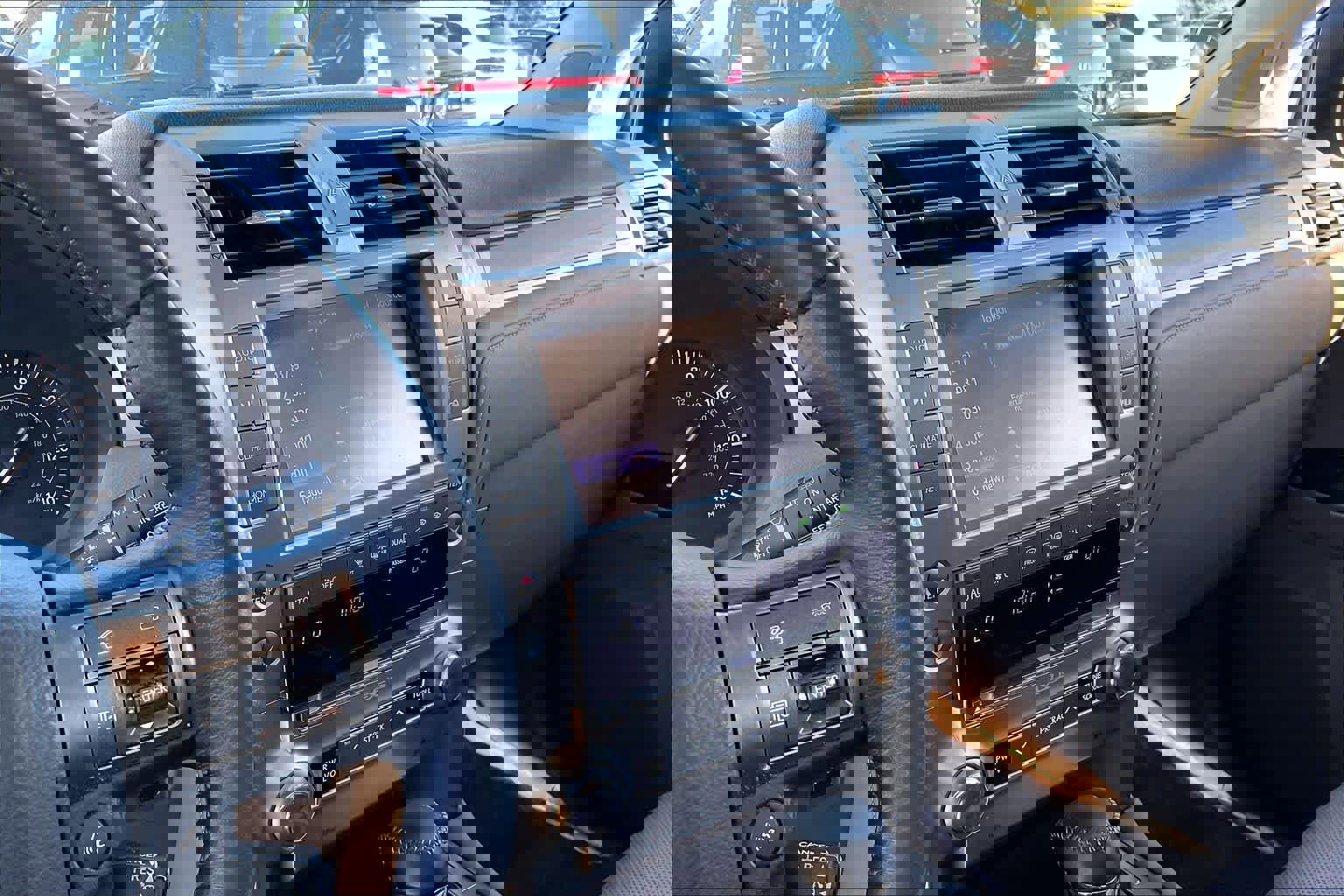 Used 2016 Lexus GX 460 image 5