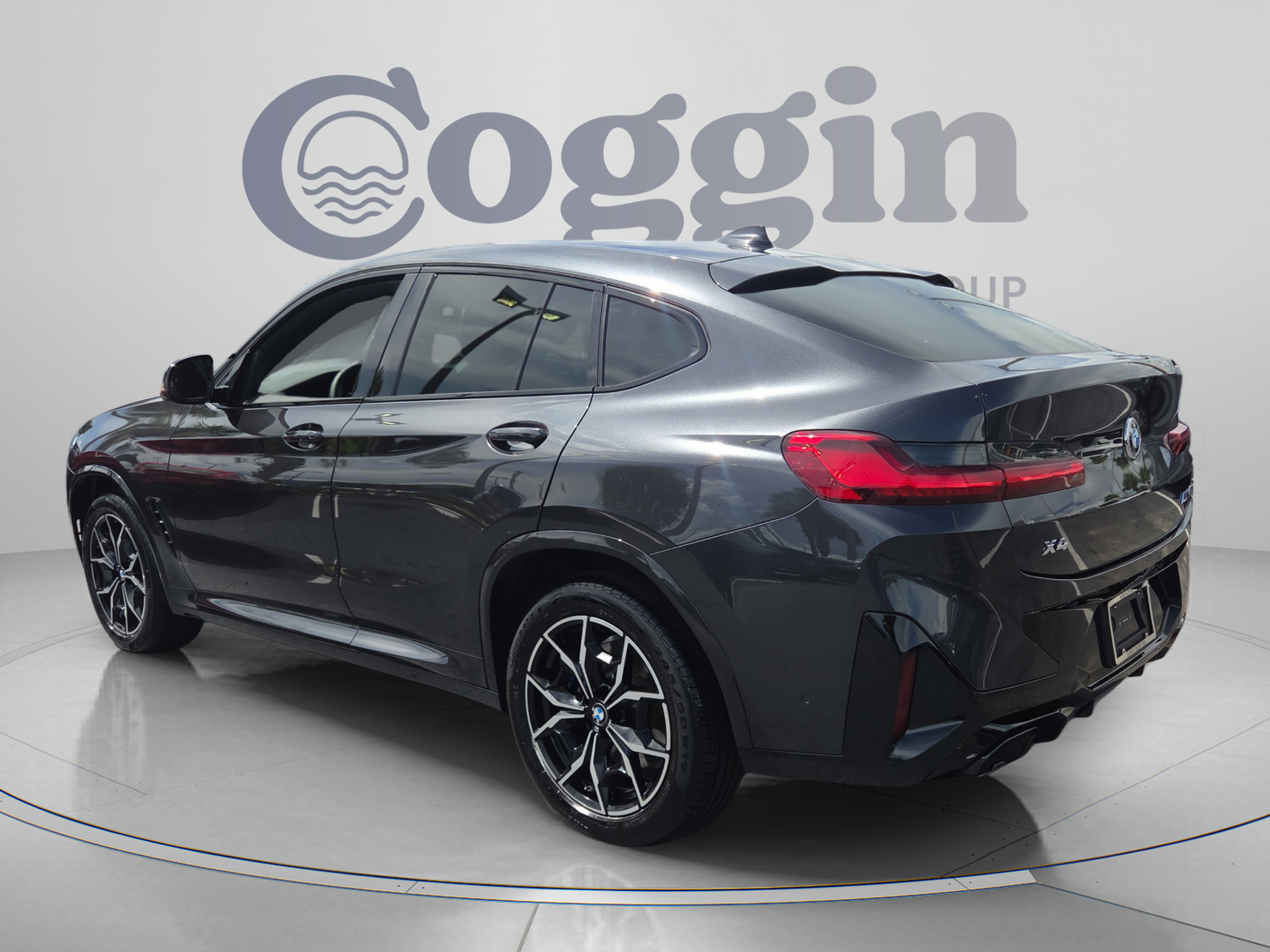 Used 2024 BMW X4 M40i w/ Premium Package AWD/4WD image 3
