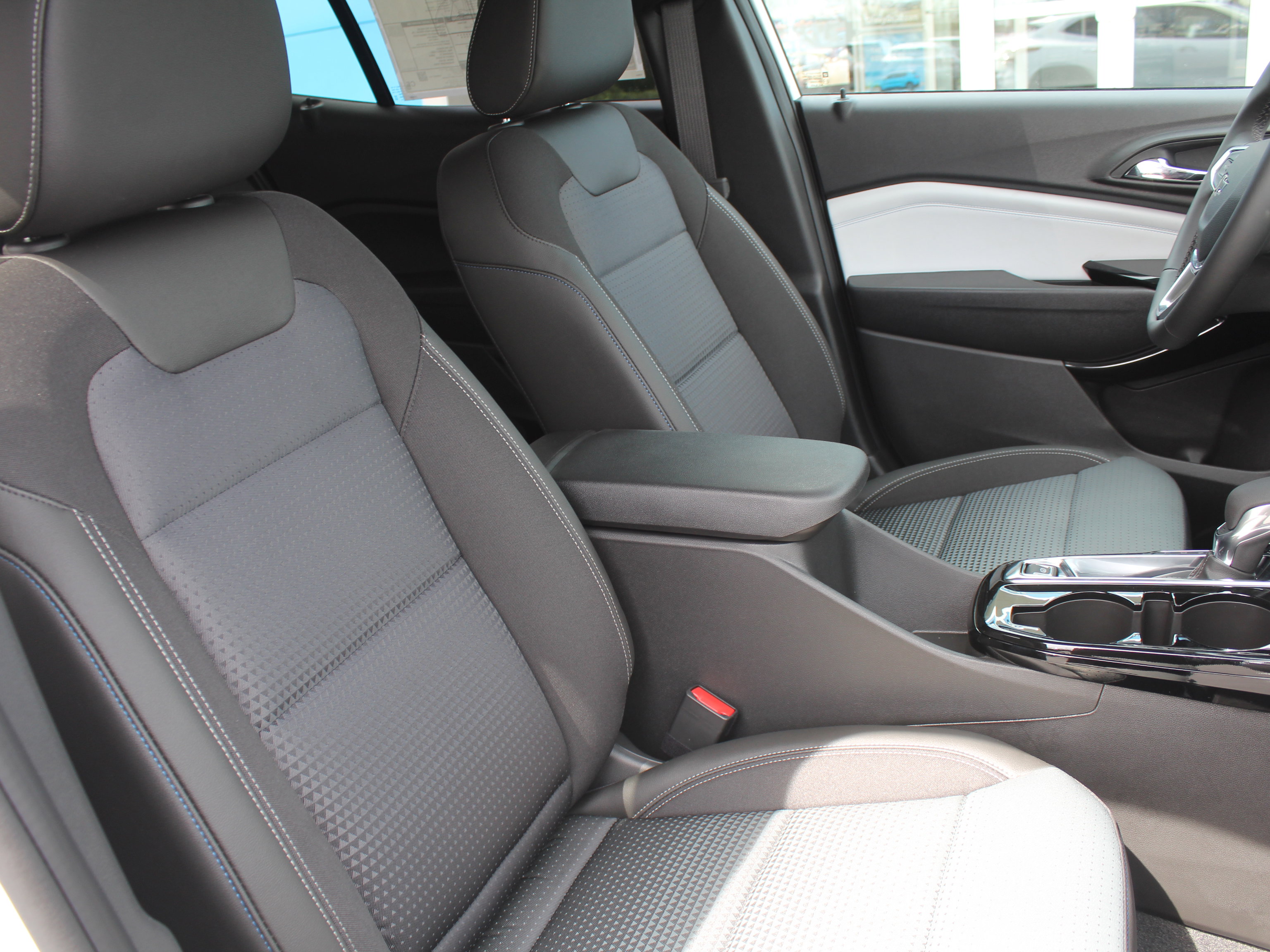 New 2026 Chevrolet Trax LT image 15