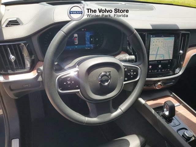 Used 2023 Volvo S60 B5 Ultimate w/ Protection Package Premier FWD image 15