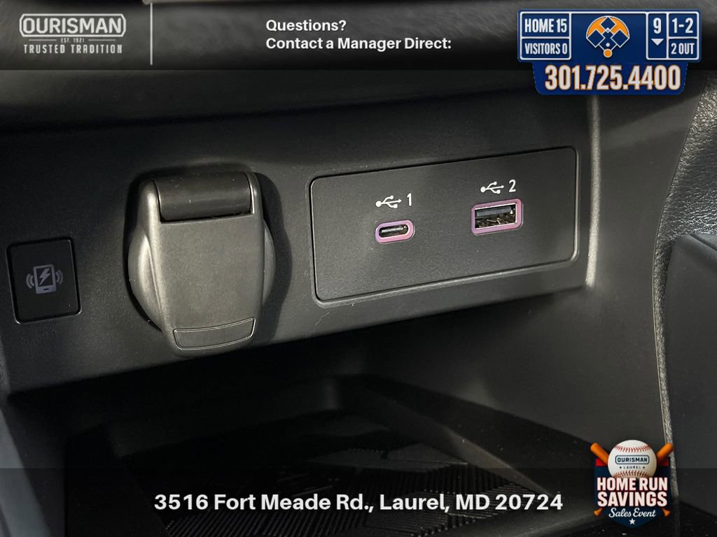 New 2025 Nissan Versa SR w/ Trunk Package FWD image 26