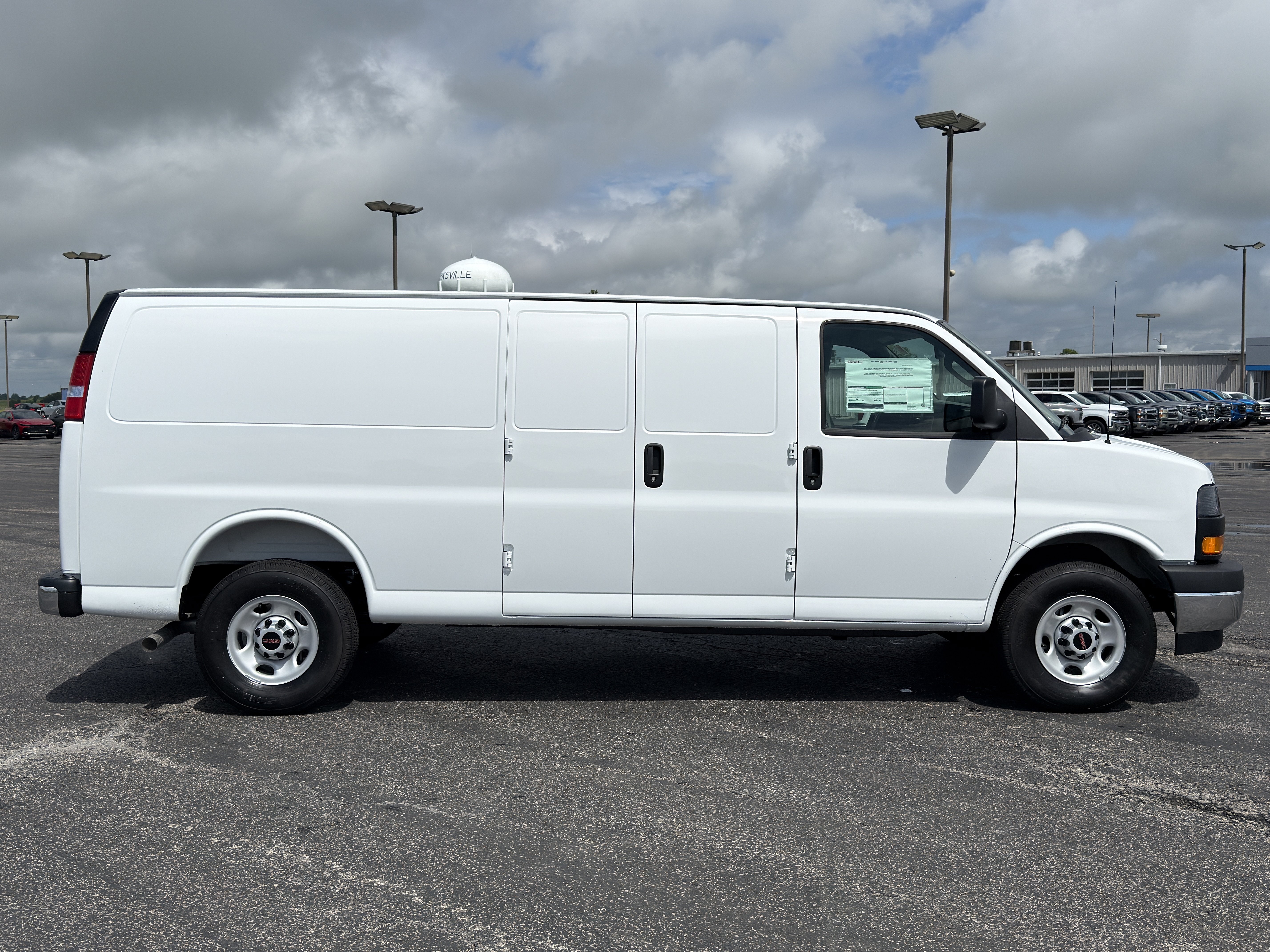 New 2026 GMC Savana 2500 Extended w/ Driver Convenience Package RWD image 4
