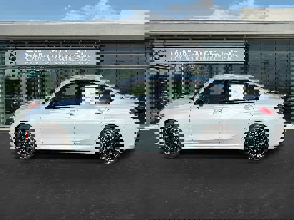 Used 2026 BMW 330i xDrive Sedan w/ M Sport Package image 5