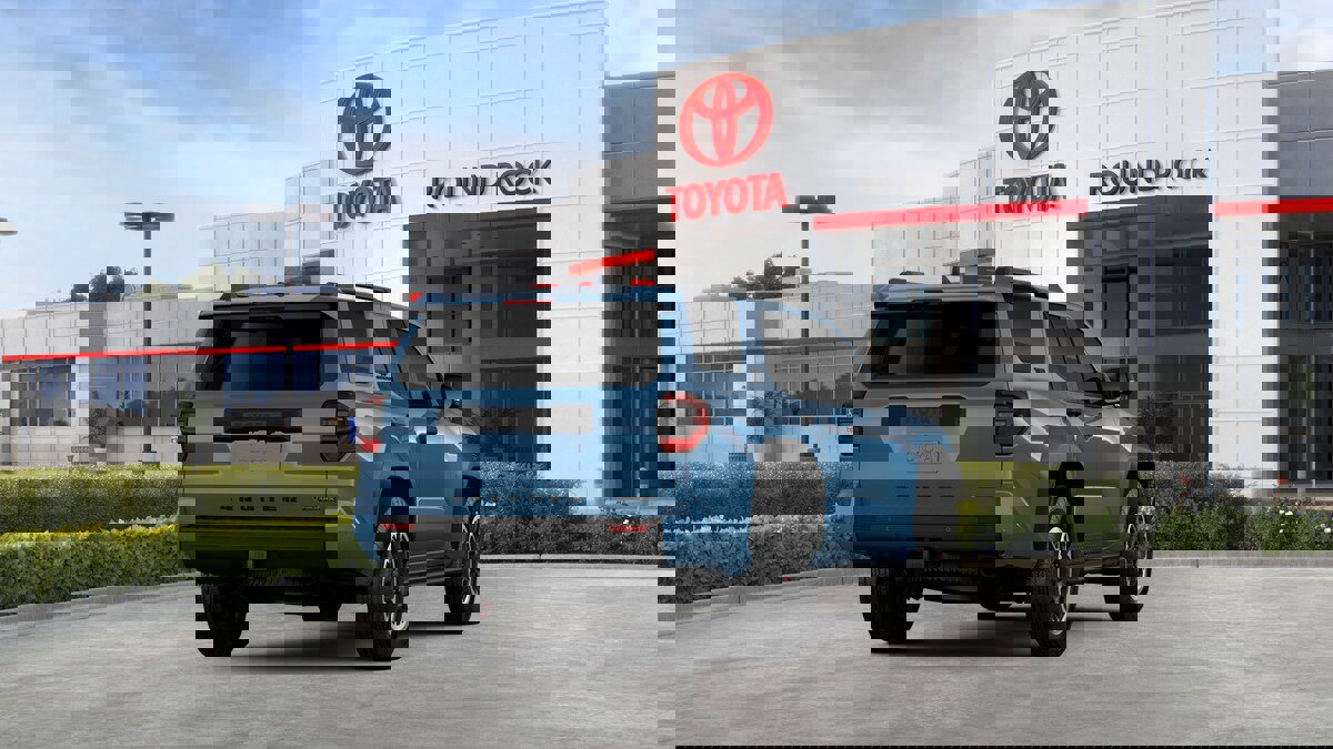 New 2026 Toyota 4Runner TRD Off-Road Premium AWD/4WD image 9