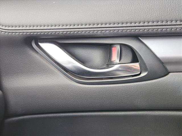 Used 2019 MAZDA CX-5 Touring FWD image 11