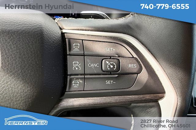 Used 2021 Jeep Grand Cherokee L Limited AWD/4WD image 21